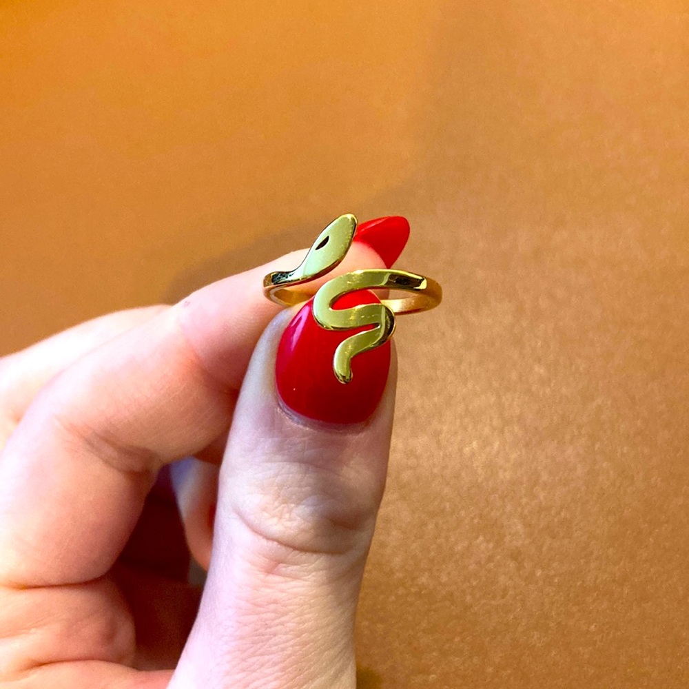 Nevaeh Serpent Ring